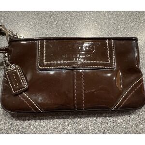 Coach Wristlet Gloss Brown Dark Mahogany Wallet White Stitch Hang Tag EUC A8